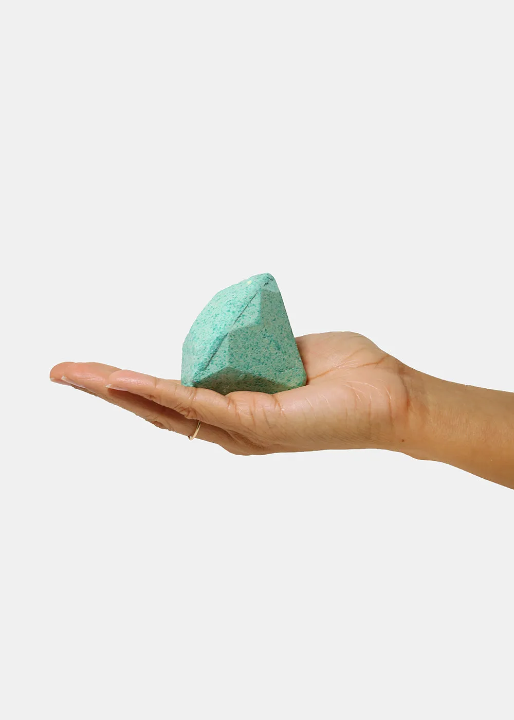 AOA Bath Bomb: Amethyst