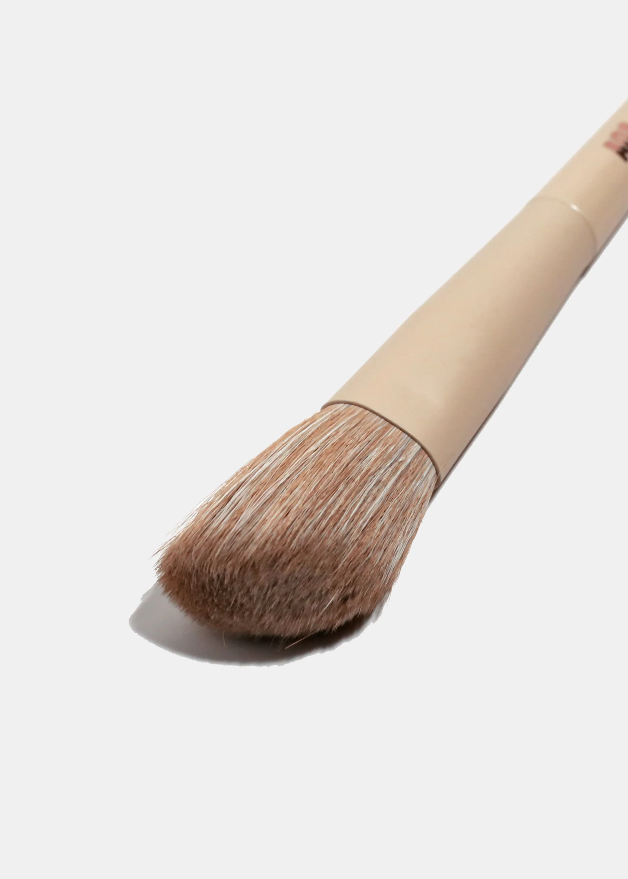 AOA Hero Single Brush  F14 Contour or Bronzer Brush