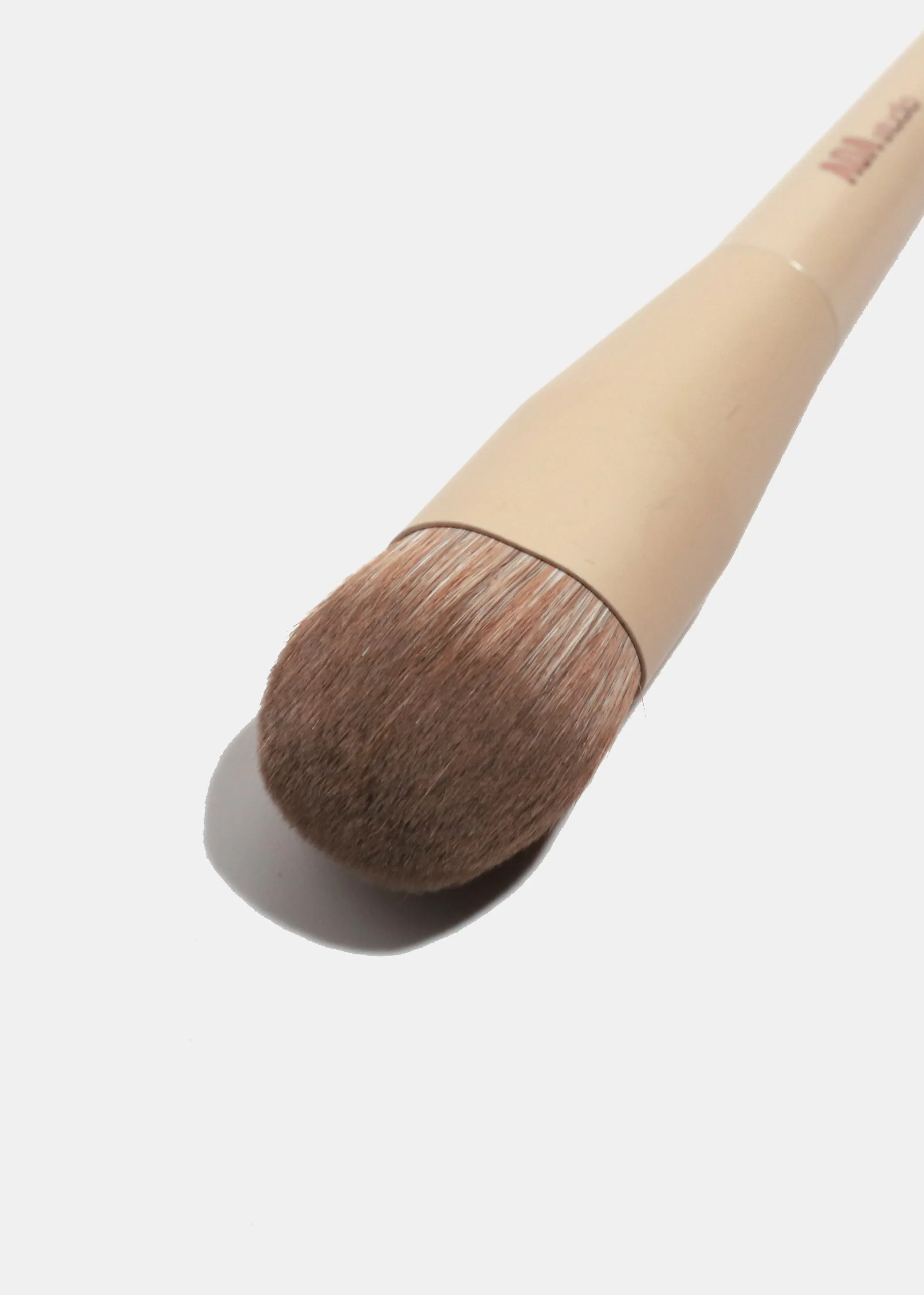 AOA Hero Single Brush  F38 Foundation Buff Brush