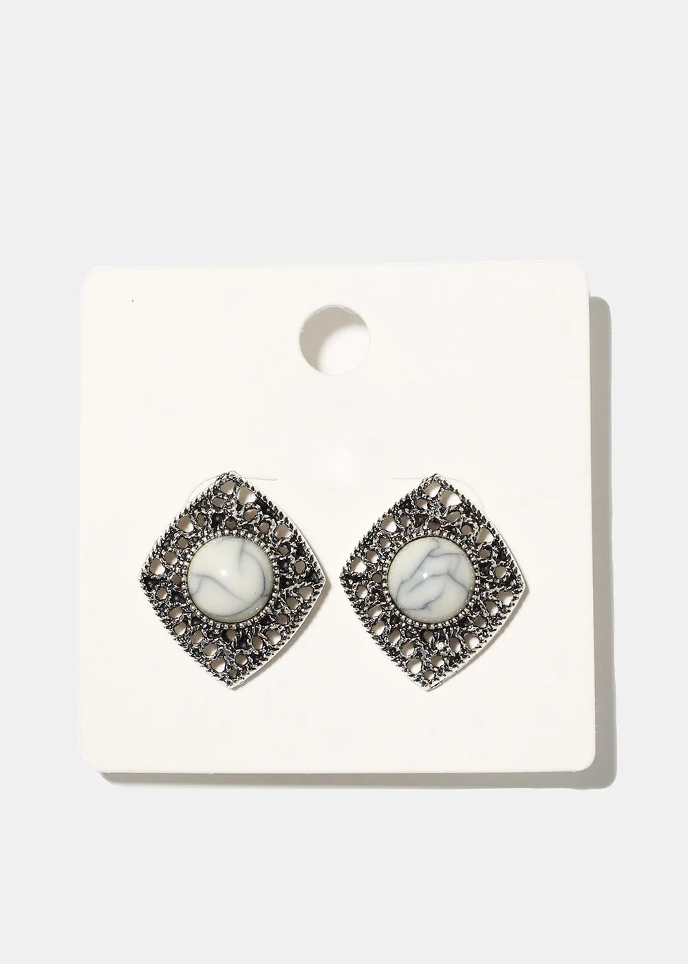 Diamond Shape Earring with Stone