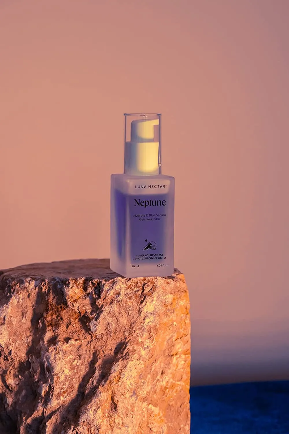 Luna Nectar Neptune Hydrate & Blur Serum