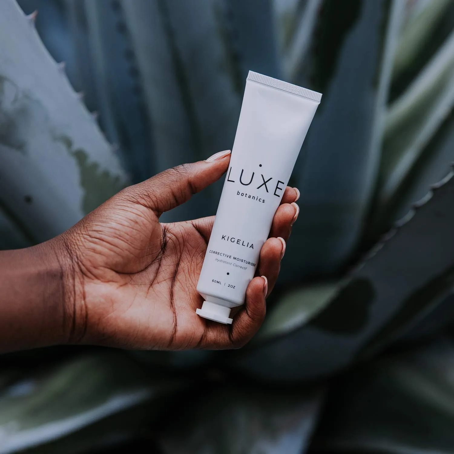 Luxe Botanics Kigelia Corrective Moisturizer - Address Blemish & Acne Prone Skin and Support Cell Regeneration - Organic Kiglelia Africana, Vitamin C & Antioxidant Rich Gel (2oz)