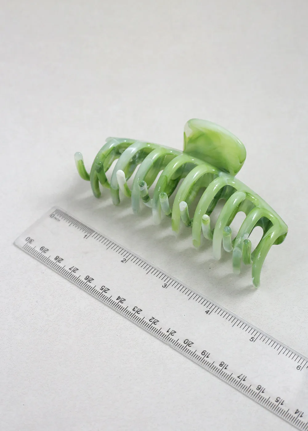 Marbled Hair Claw Clips