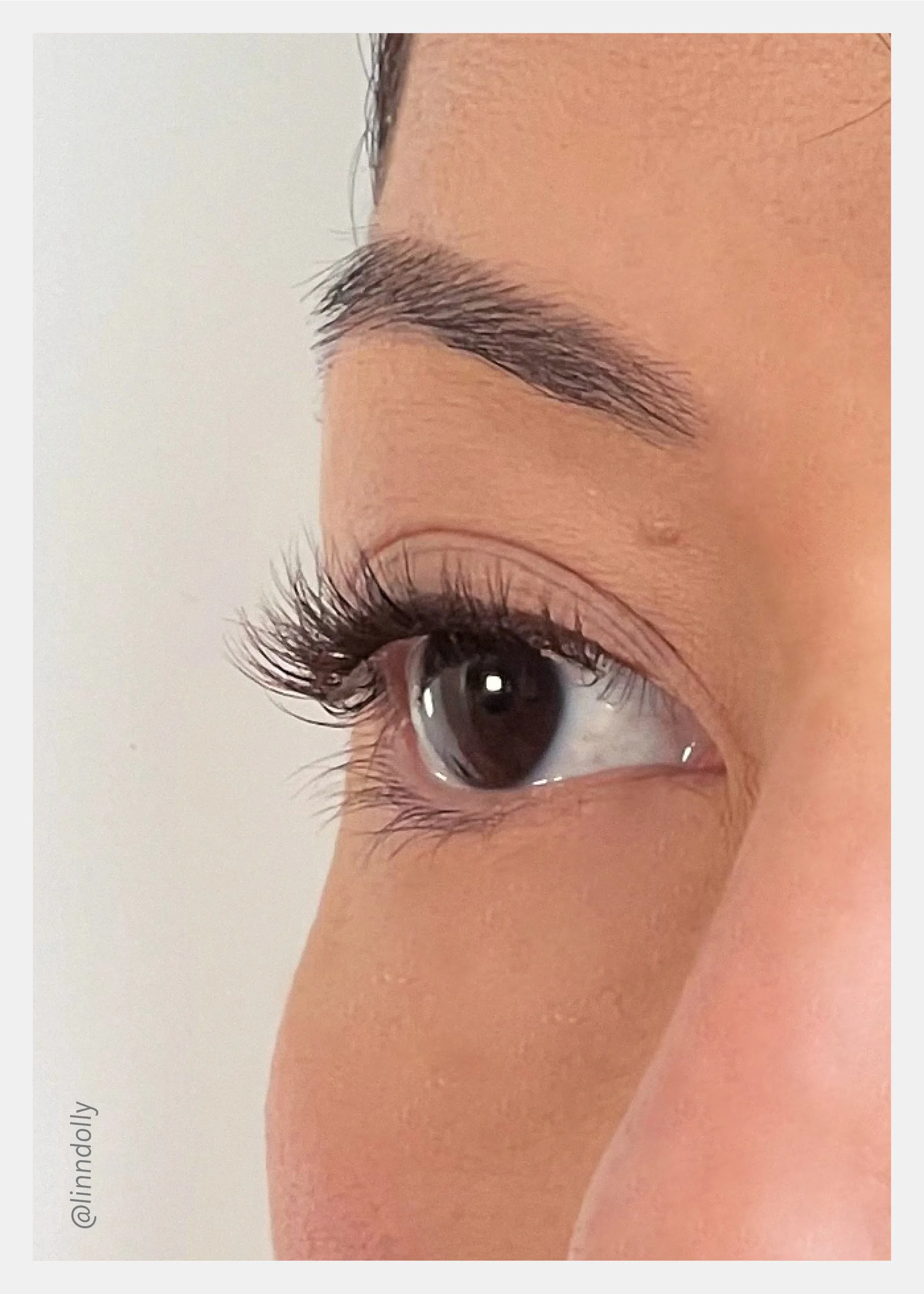 Nearly Naked Lashes  Effortless