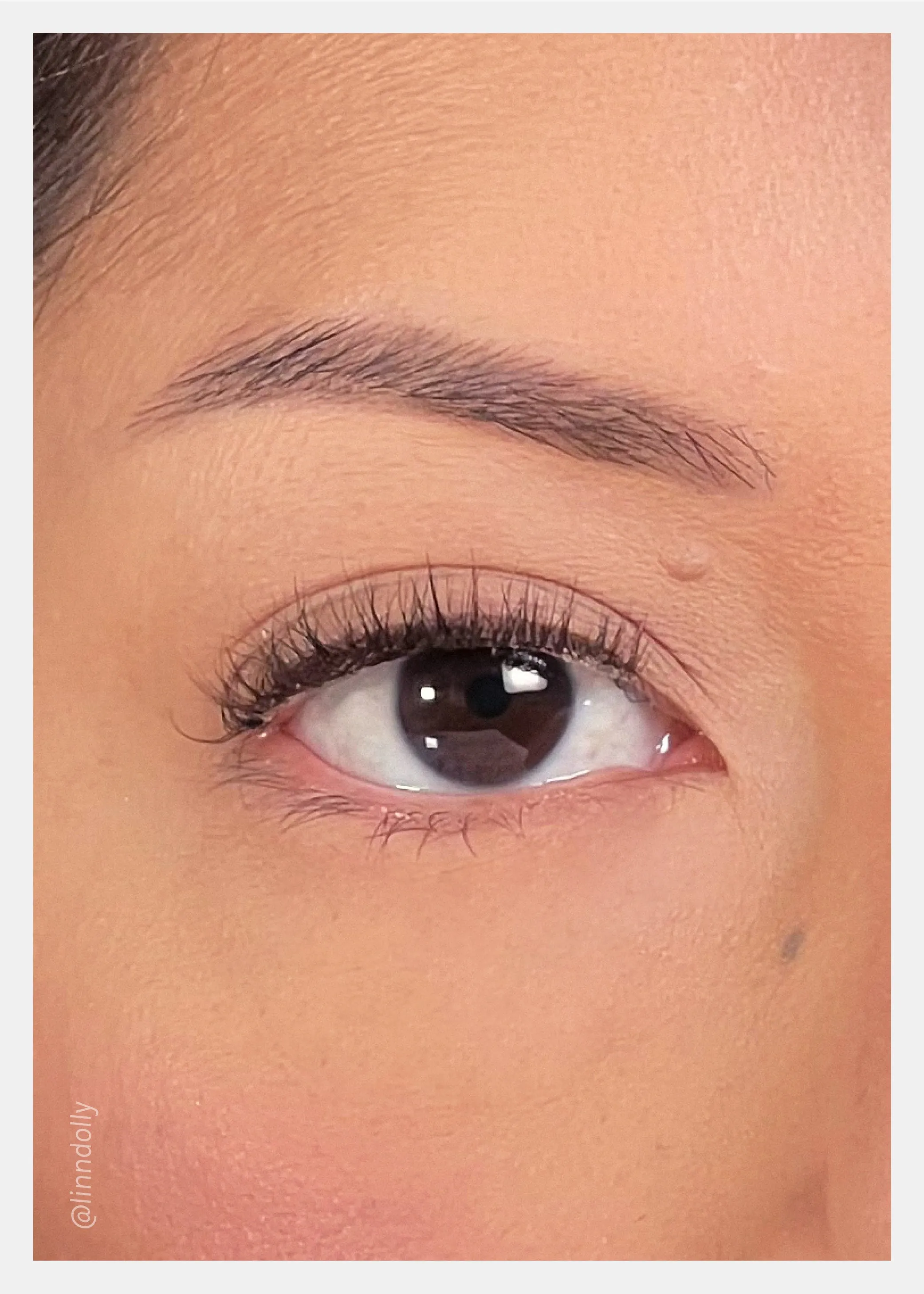 Nearly Naked Lashes  Effortless