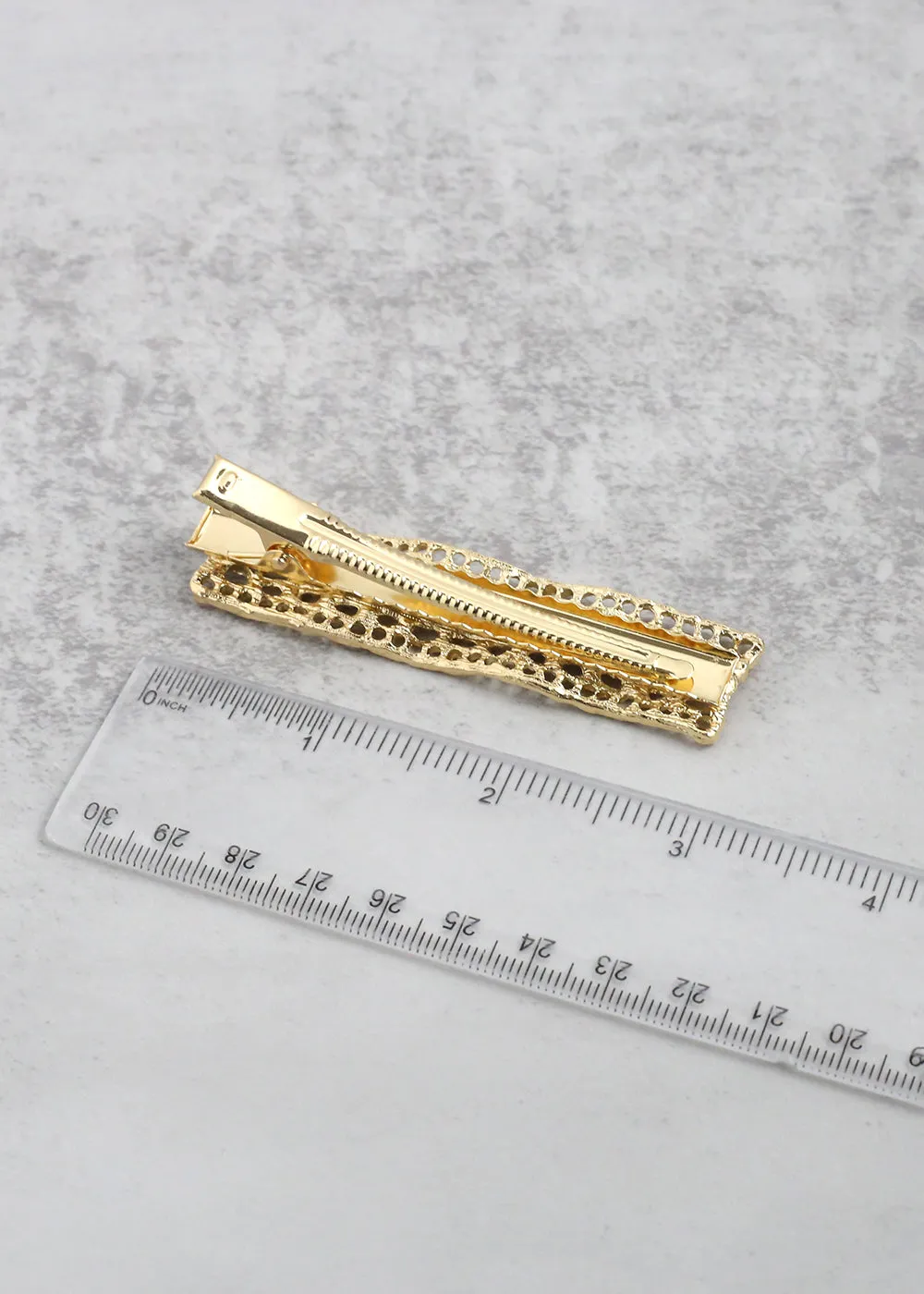 Textured Wavy Rectangular Hair Clip